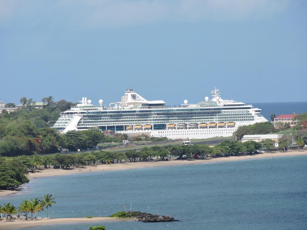 Amazing Beach View Apartments Castries Cameră foto